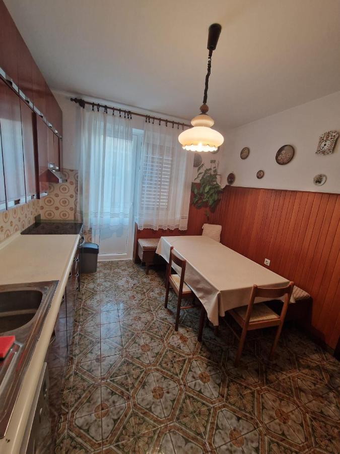 Apartma Stimec إيزولا المظهر الخارجي الصورة
