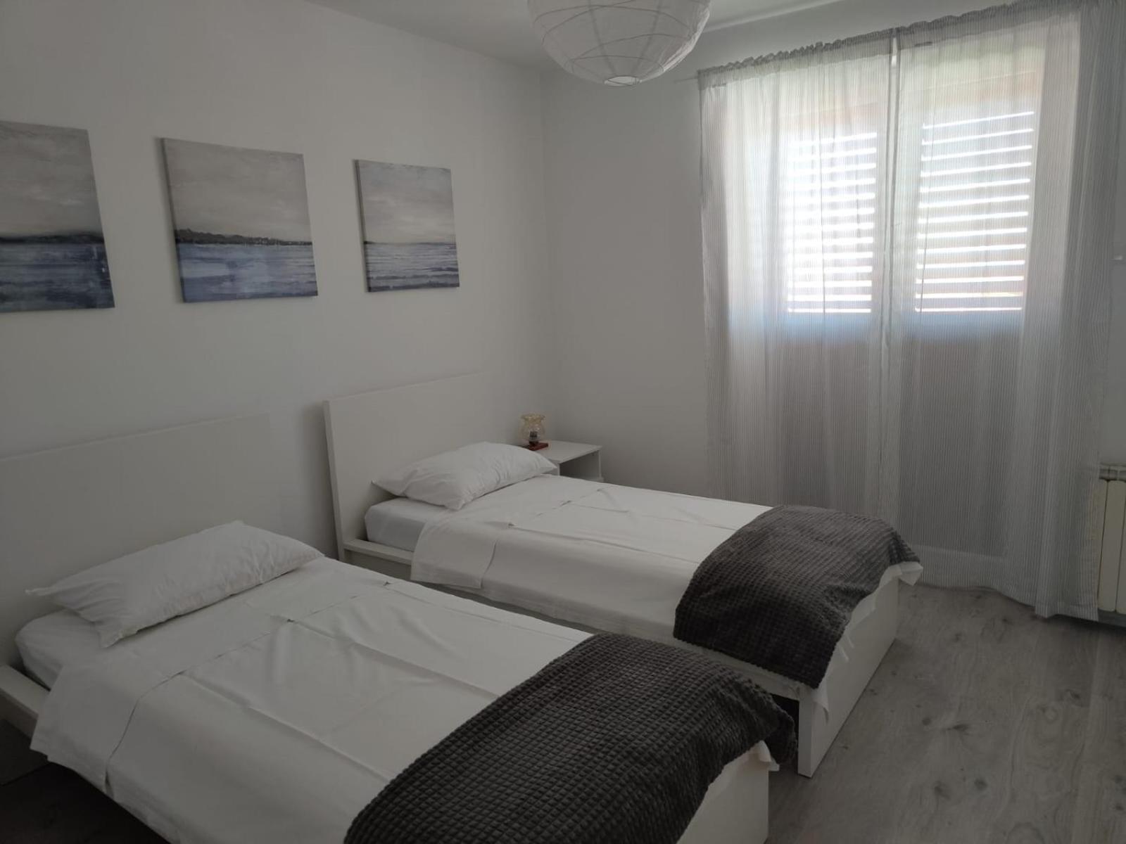 Apartma Stimec إيزولا المظهر الخارجي الصورة